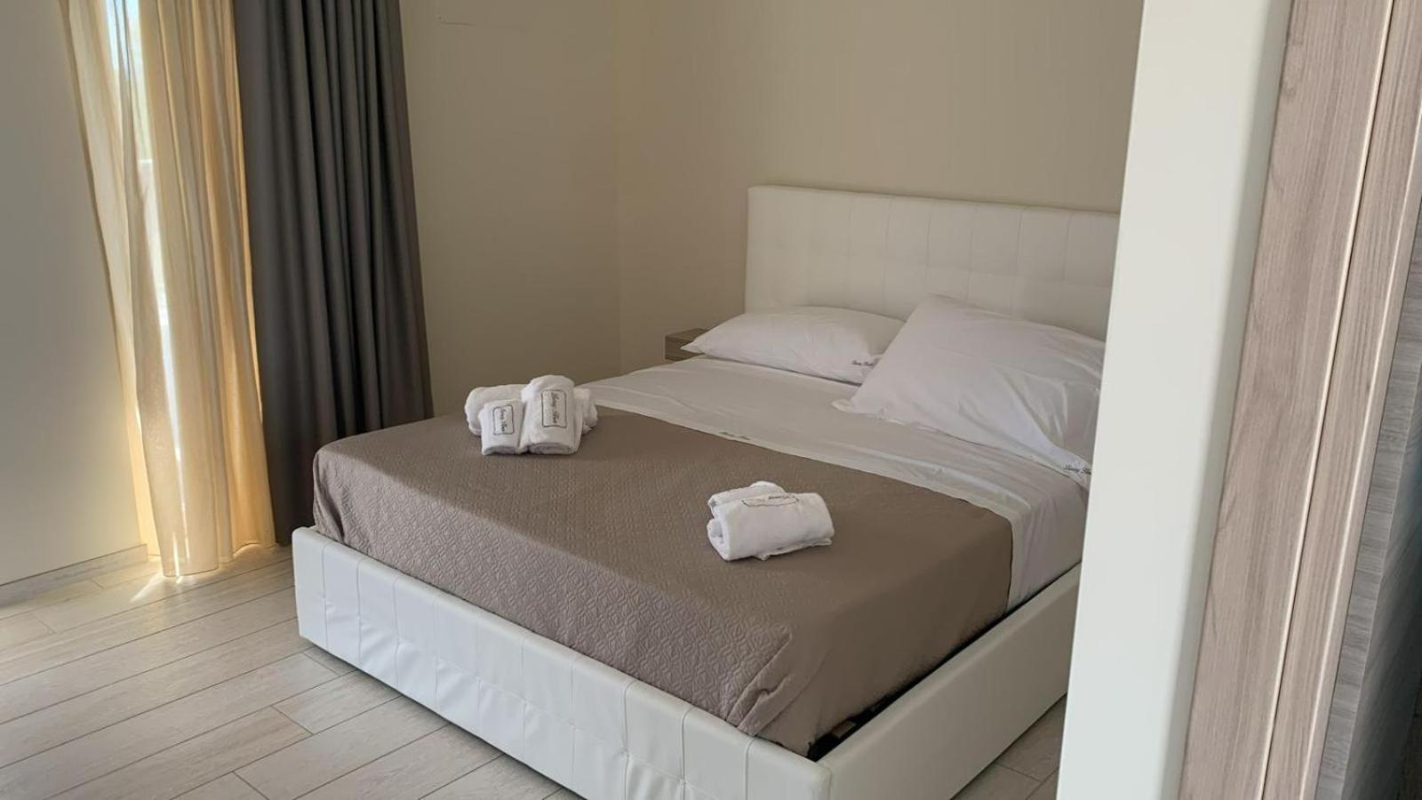 Hotel Luxury House Villapiana Exterior foto